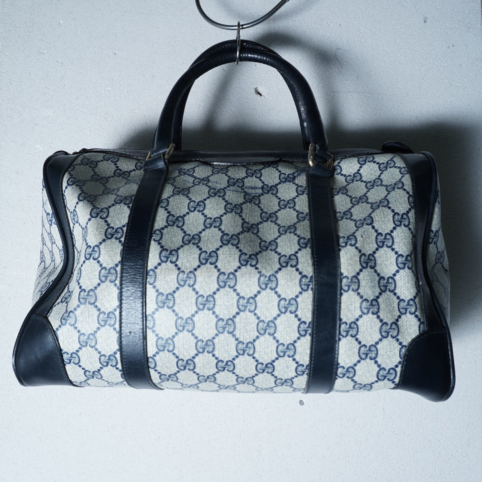 GUCCI】グッチ GG柄金金具ボストンハンドバッグ navy&beige | MIXHIVE