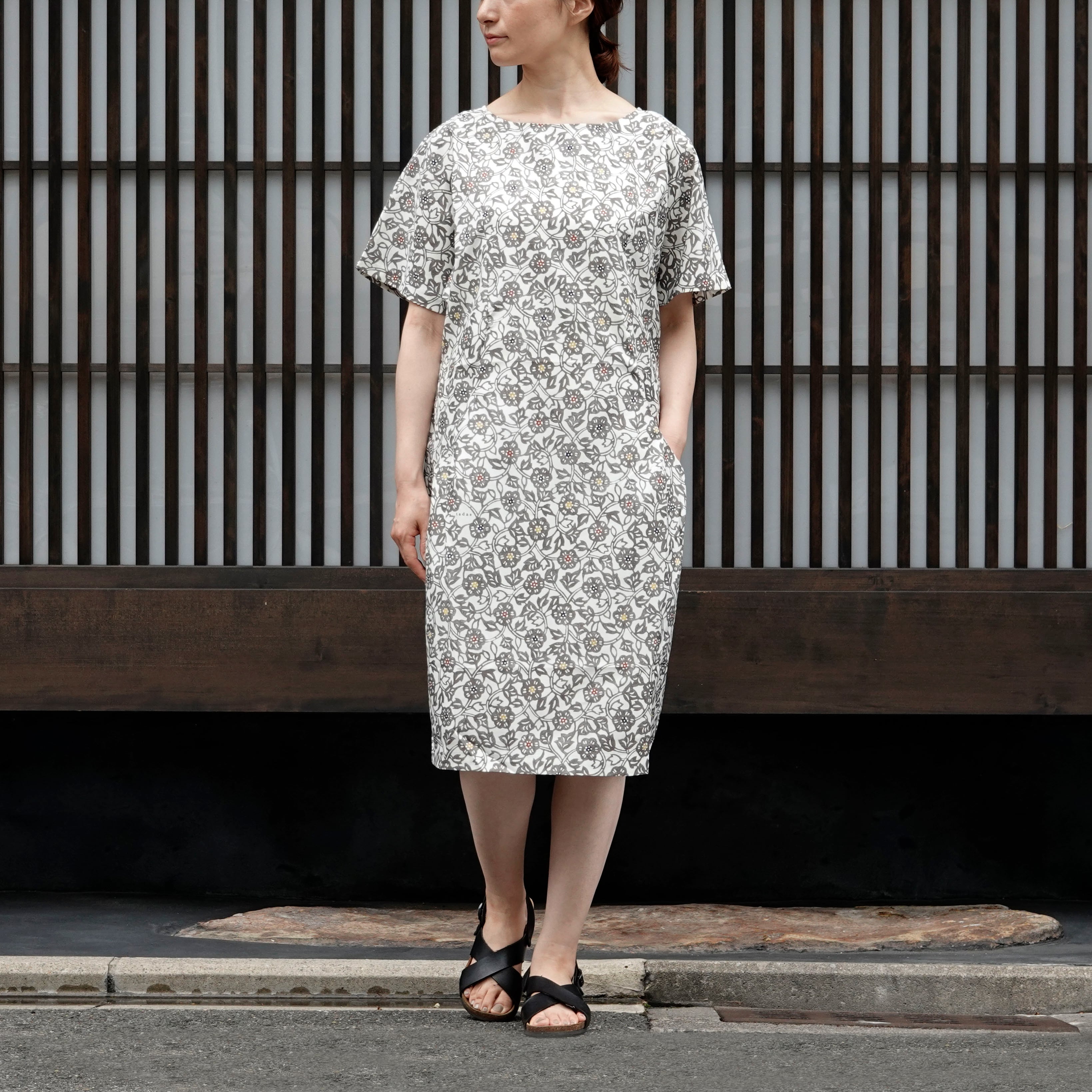 【tadas×桂樹舎コラボ】オリジナルワンピース  花柄