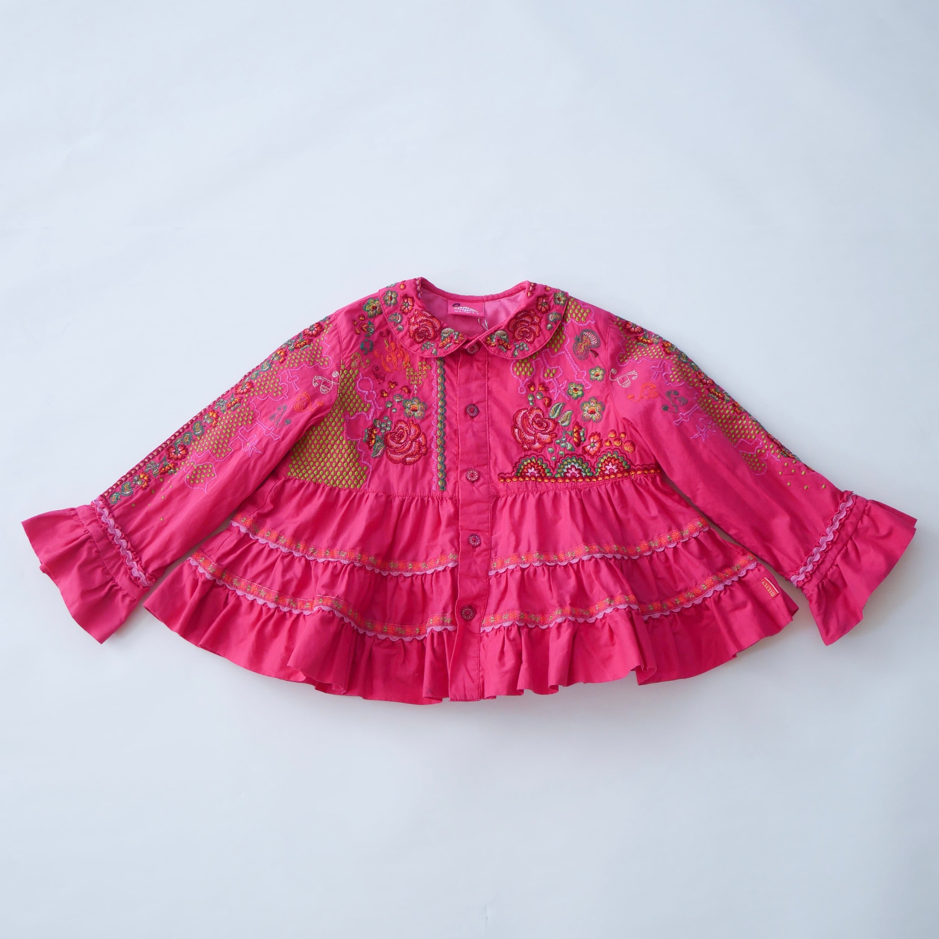 Vintage | Flower embroidered blouse