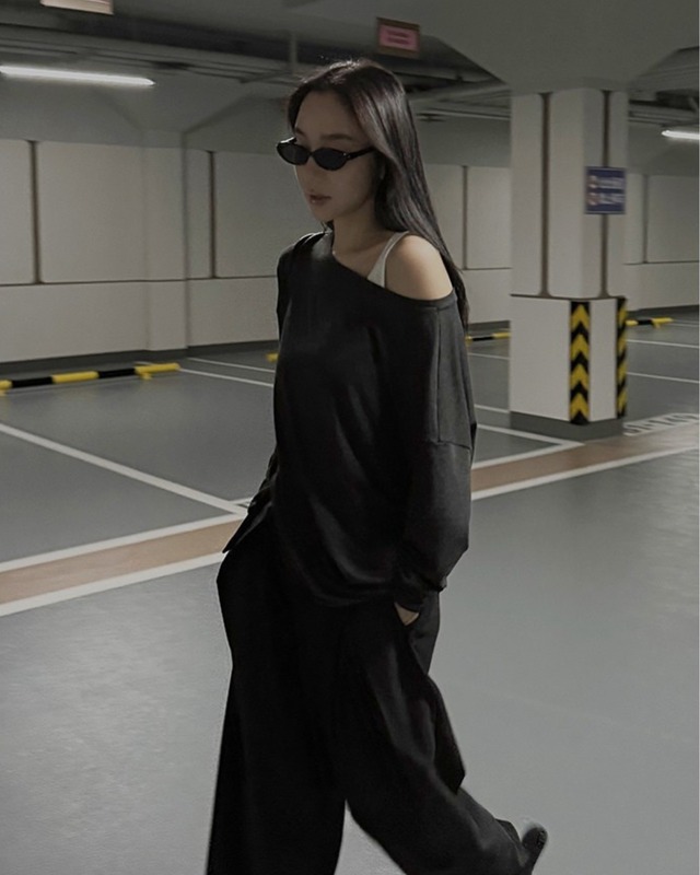 オフショルダートップスセット　A25068