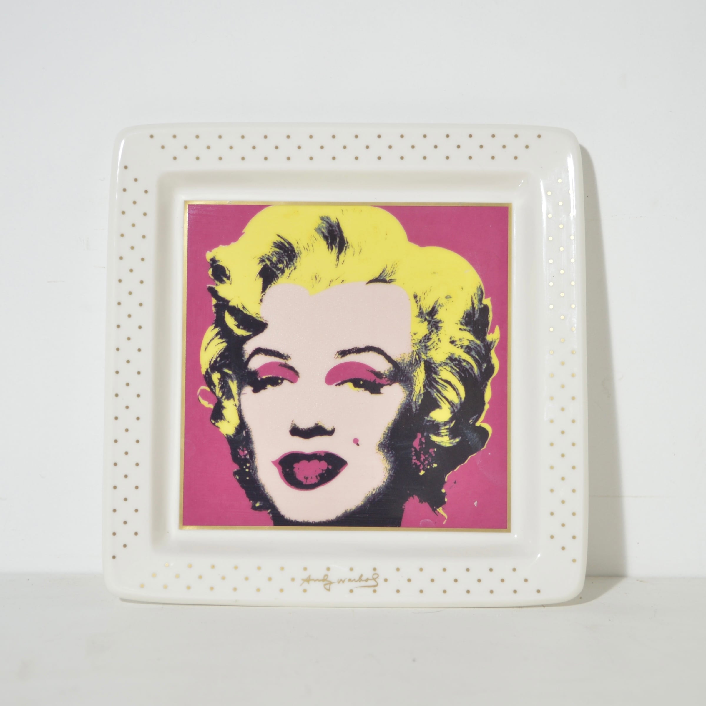 グラフィック “年中大吉”と“笑門来福”のラッキーセット | “showcase