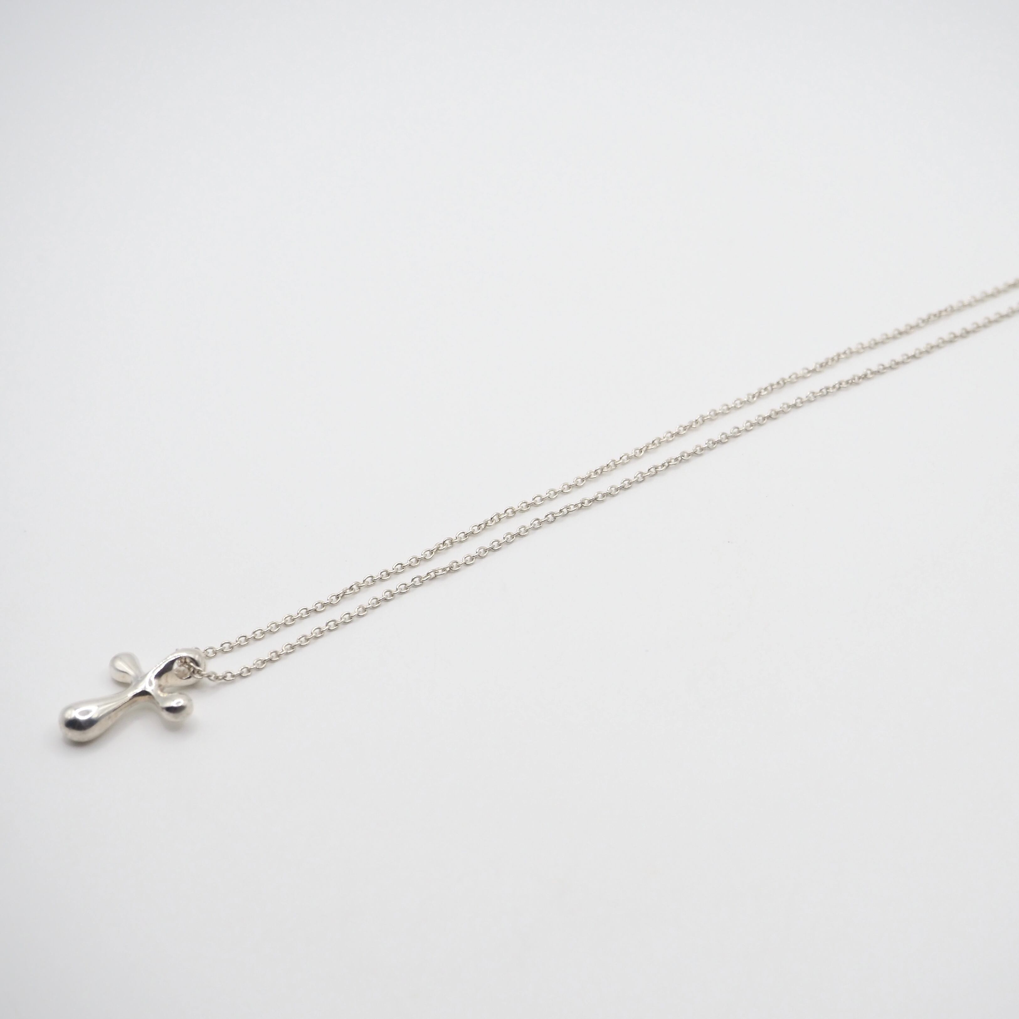 Tiffany&Co. エルサペレッティ スモール クロス ネックレスシルバー925