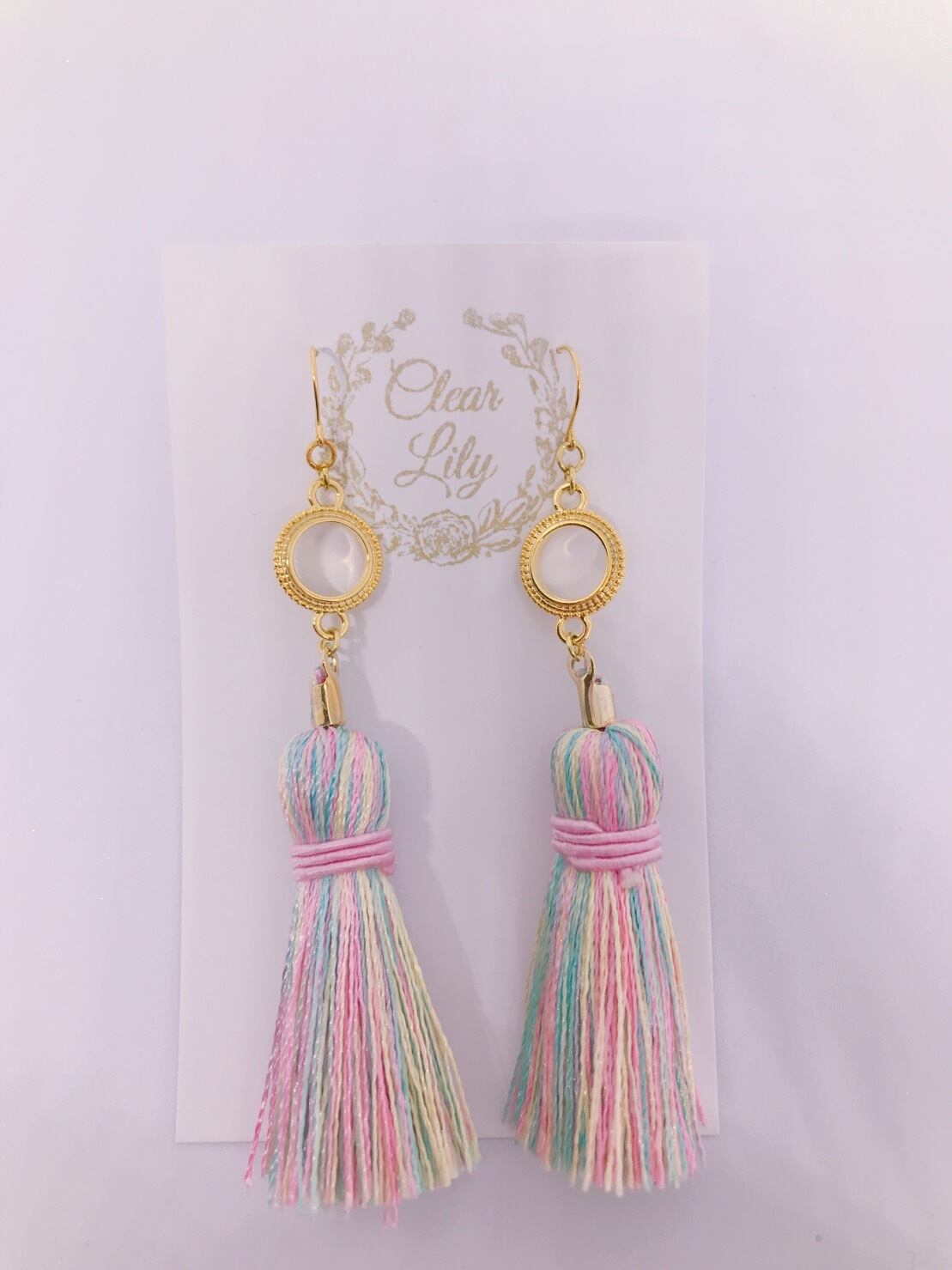 レインボーマルチカラーのパステルタッセルピアス♡K14GF | Clear Lily