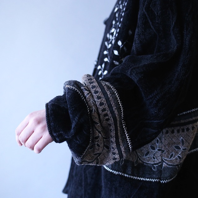 "刺繍" silver reef pattern crystal loop button over wide silhouette no-collar jacket