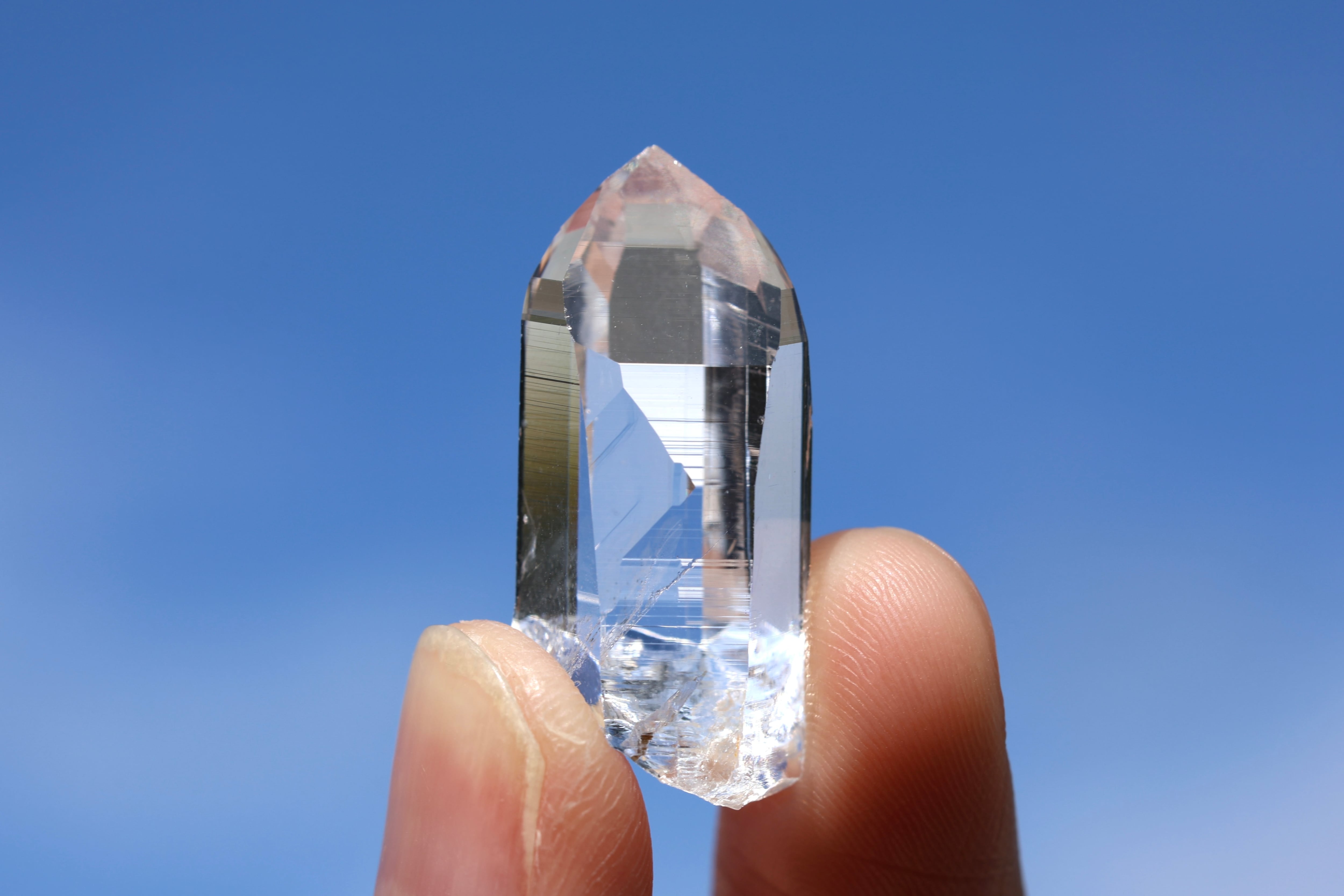 ヒマラヤ水晶 ガネーシュヒマール産 | 石垣島の夜光貝アクセサリーと