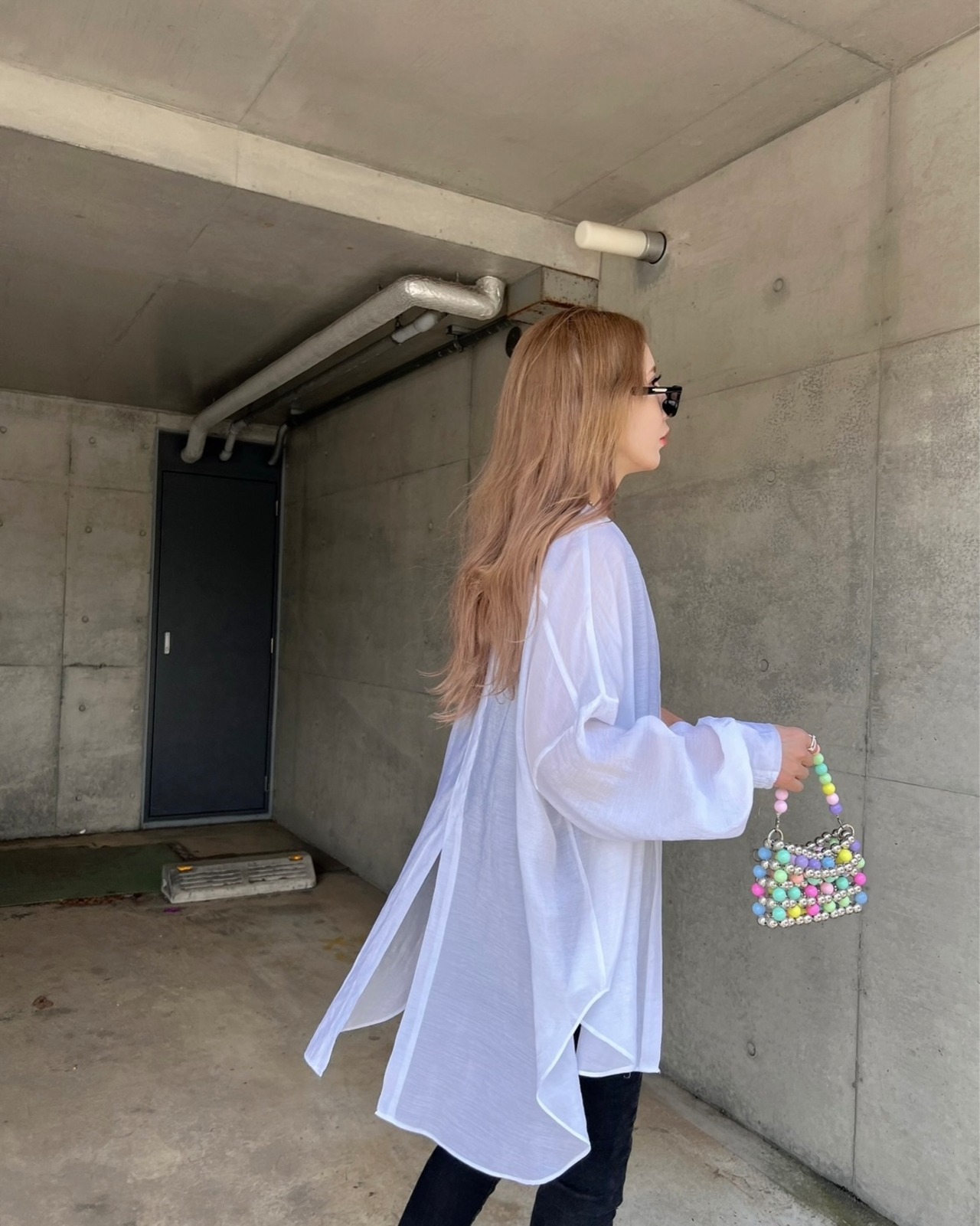バックスリットシアーSH／White