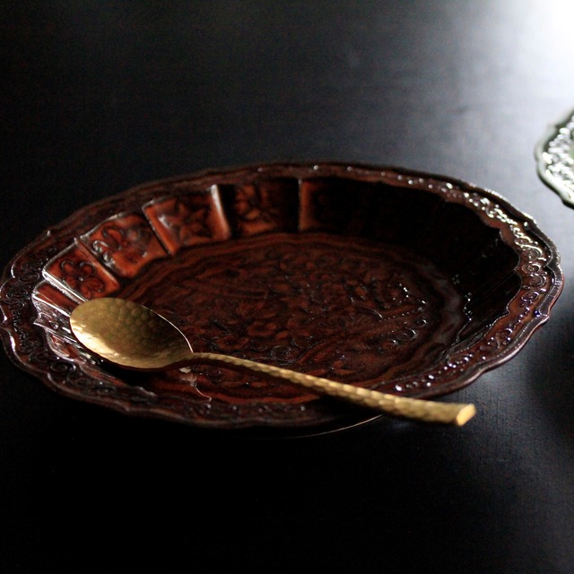 福泉窯　花鳥彫輪花5寸皿　織部・飴釉