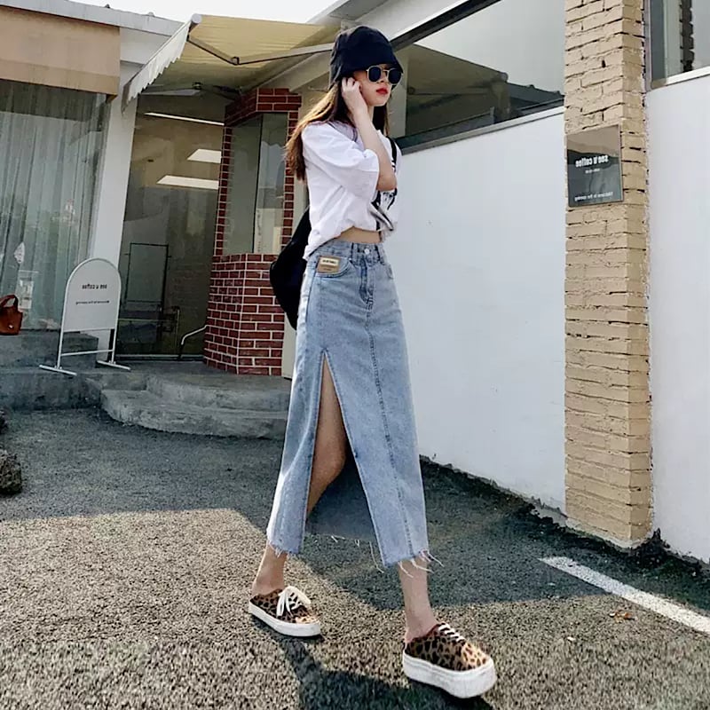 今っぽ スリットデザイン Iライン カットオフ デニムスカート ロングスカートミモレ丈 女っぽ セクシー 韓国っぽ カジュアル スカート タイト ヴィンテージライク Lamitte Deco トレンド 韓国ファッション ショップ Base店
