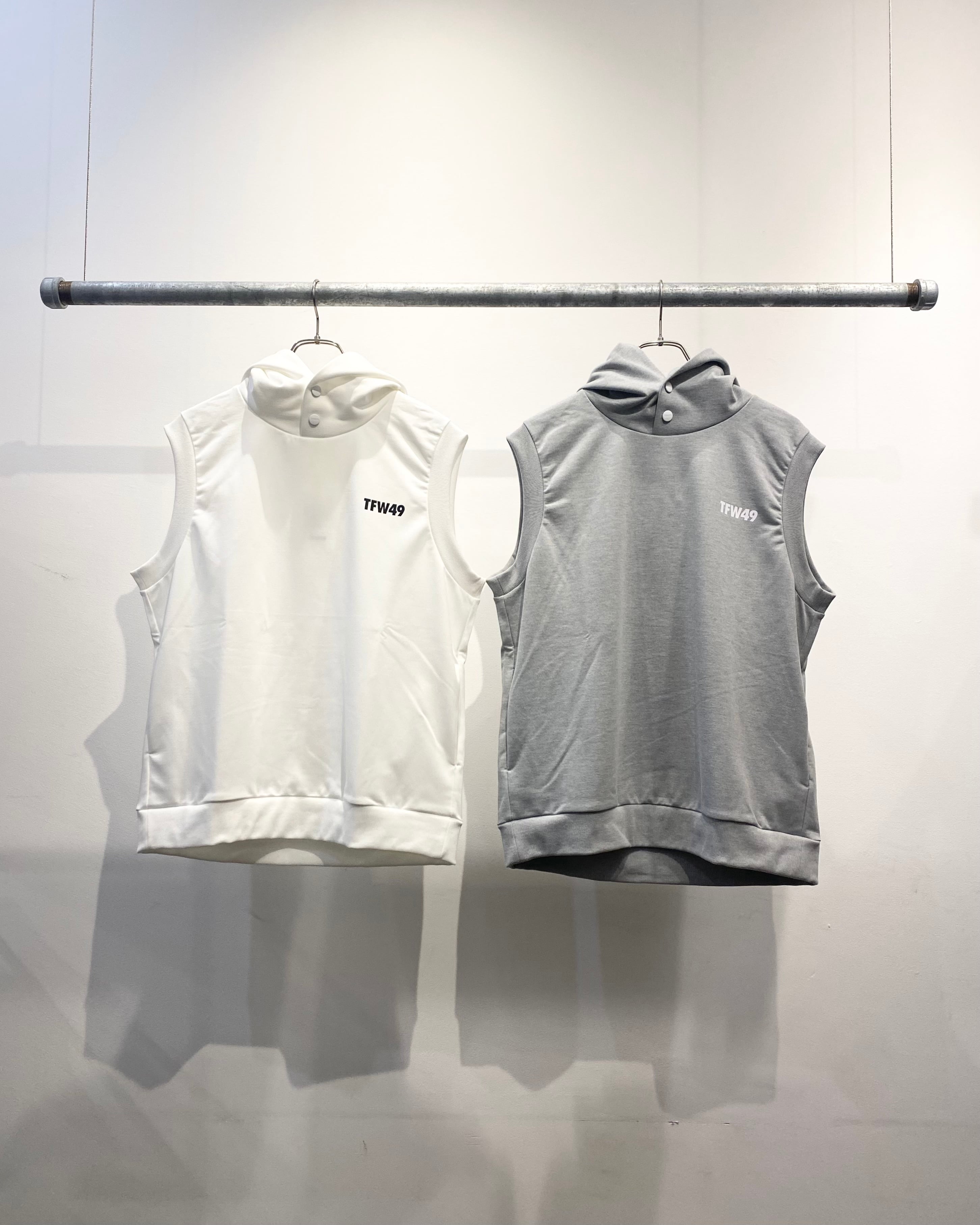 TFW49】《MEN'S》LIGHT CARDBOARD PULLOVER (BLACK) | Sandy GOLF