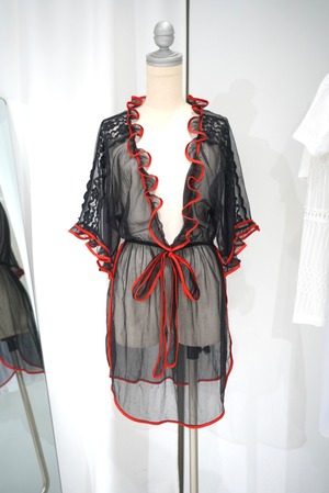 red piping frill blouse