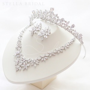 【OUTLET】キュービックジルコニア ウェディングジュエリーセット エトワール&シルフィー ティアラ・ネックレス・ピアスorイヤリング