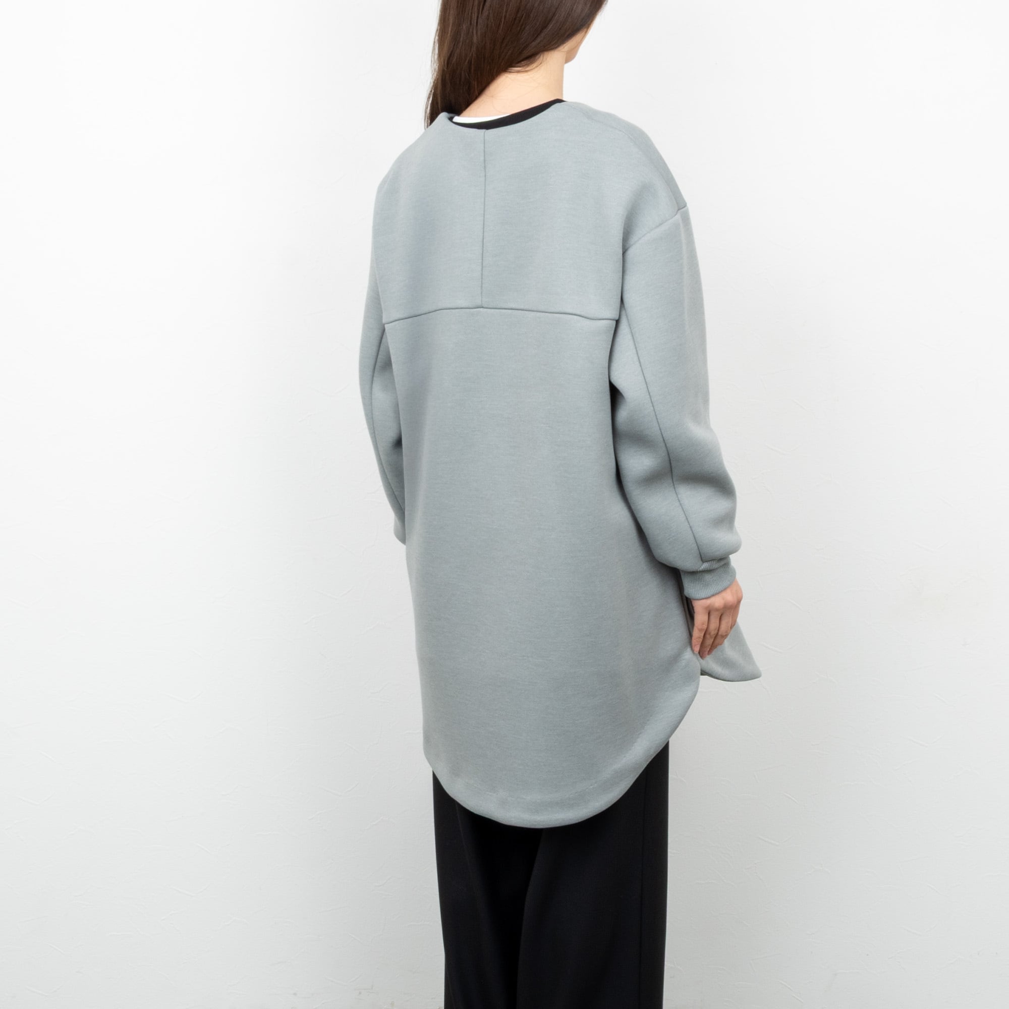 QTUME／クチューム】ダンボールラウンドヘムミドルコート（グレー