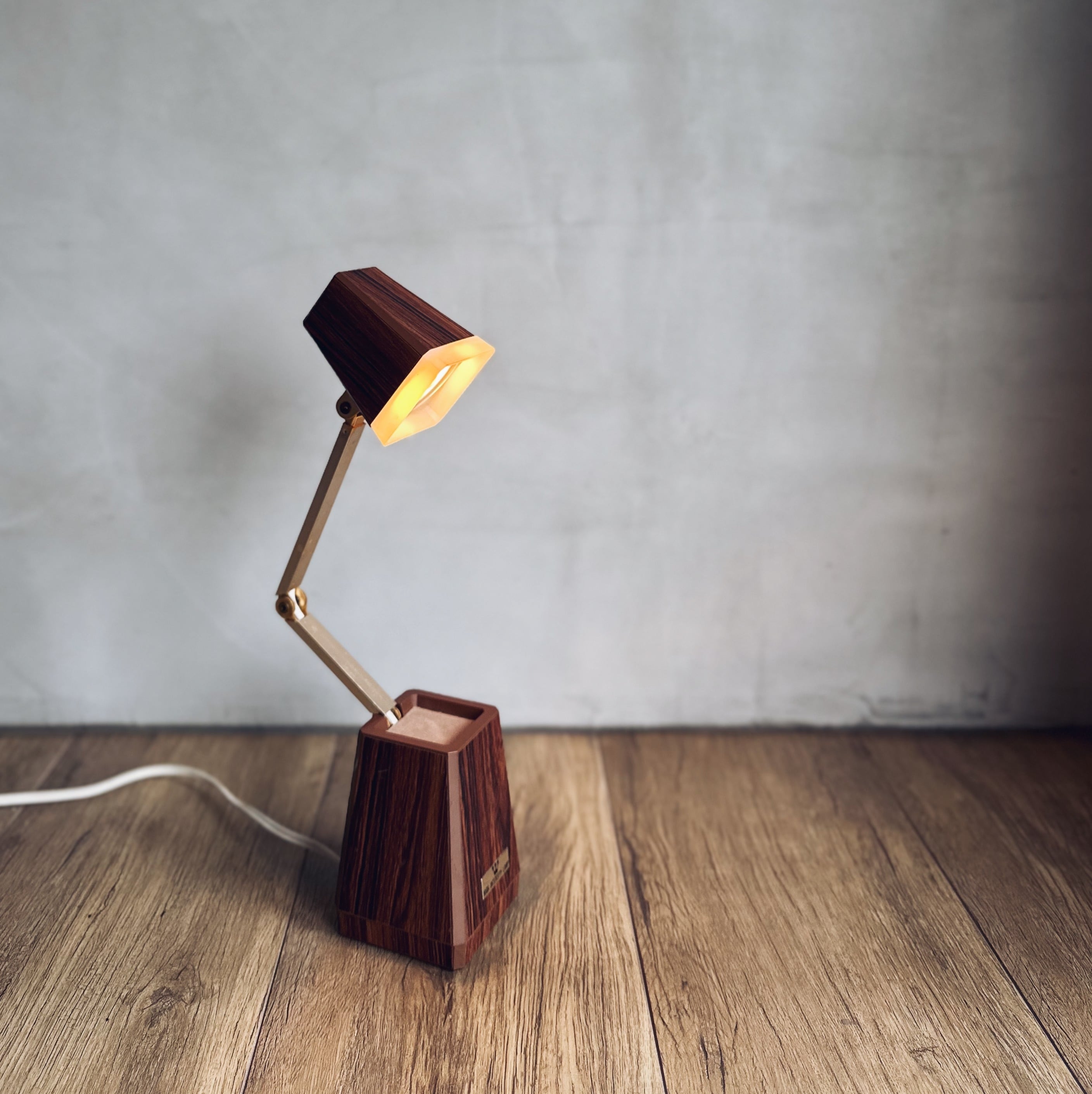 WAKICO HIGH INTENSITY LAMP | 白鳥座雑貨店