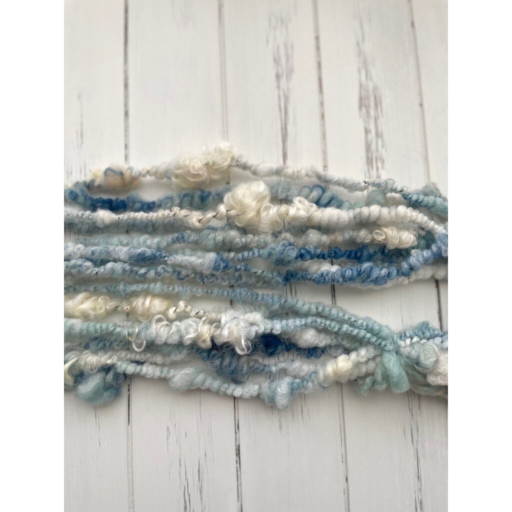 アートヤーン 手紡ぎ糸【22-0114】