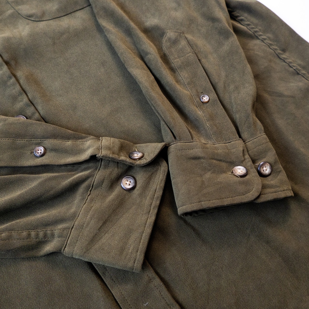 1990’s ST .JOHN’S BAY flap pocket shirt
