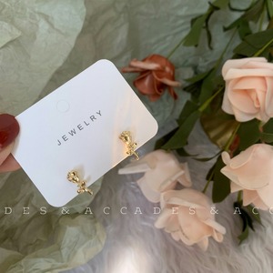 M Y Ades Acc Studioピアス バラ おしゃれ カワイイ 人気 M Y雑貨屋 しばらくお休みします