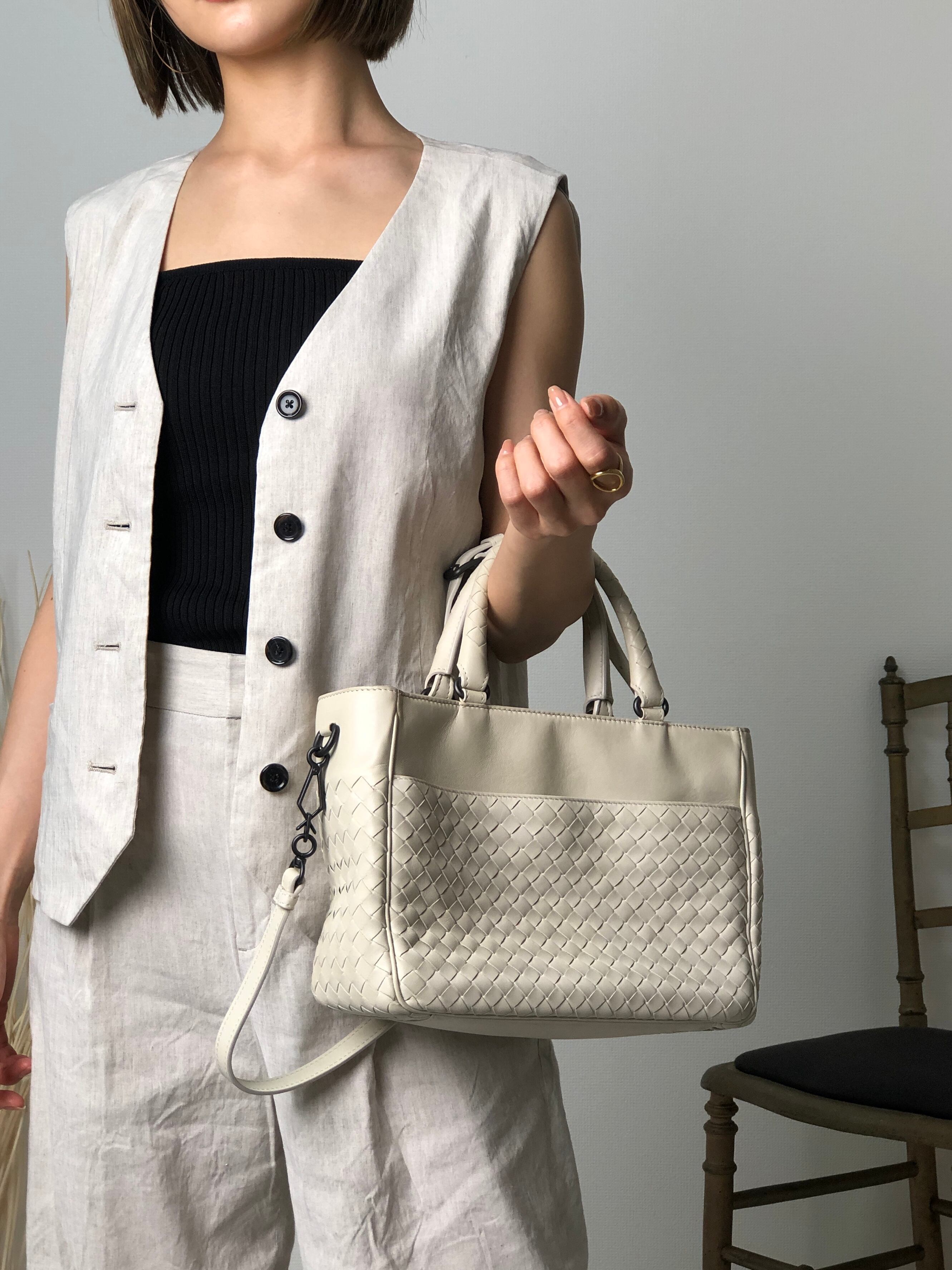 BOTTEGAVENETA ボッテガヴェネタ 2WAY ハンド マキシイントレチャート レザー ショルダーバッグ ベージュ レディース Bottega Veneta ボッテガ・ヴェネタ イントレチャート ショルダー