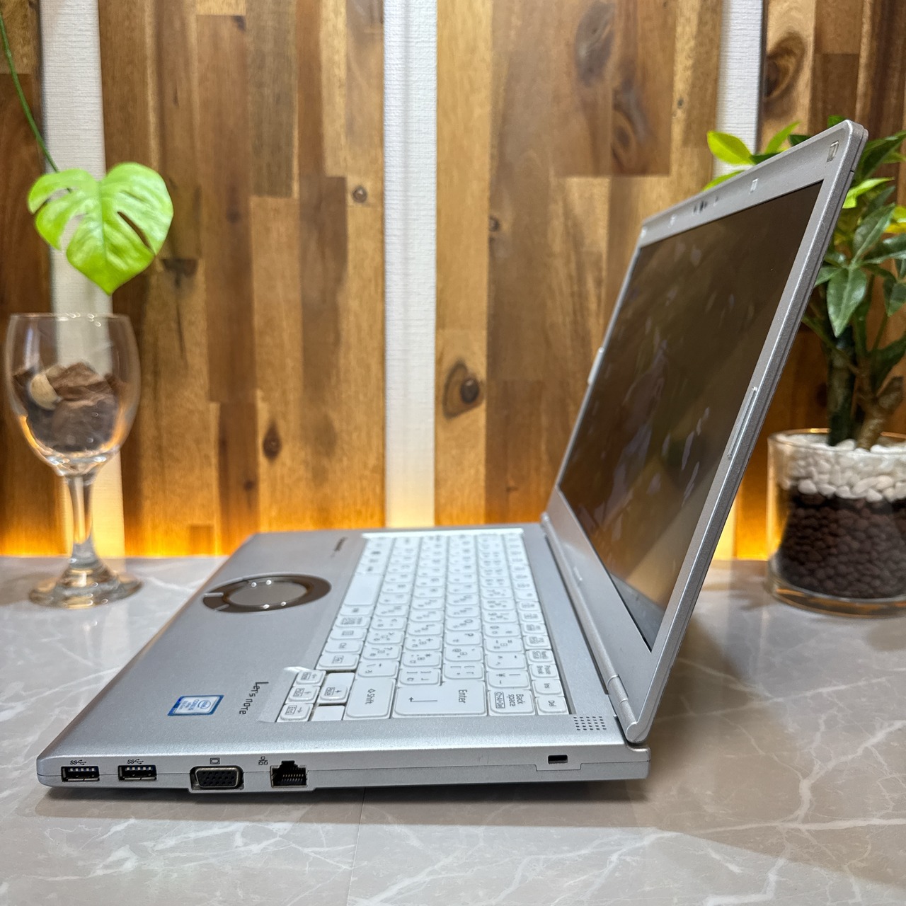 ビジネス向き‼️Panasonic Let's note LV7/Core i5 第8世代/メモリ8GB/SSD256GB/FHD/ノートパソコン