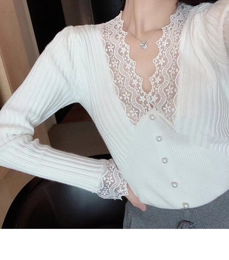 パールボタンレース切り替えニット　AJ111-993