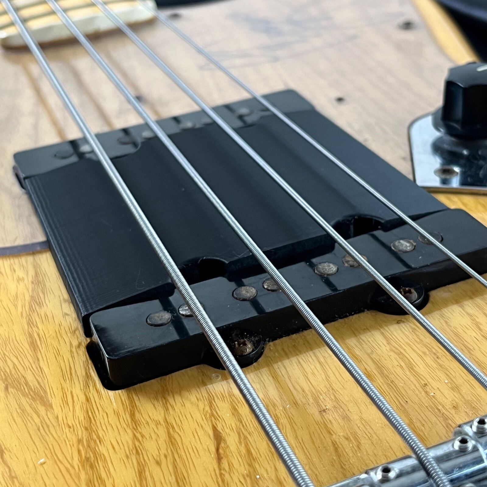 24 ホビー・楽器・アート MTD 635-24 6弦ベース フィンガーランプ搭載