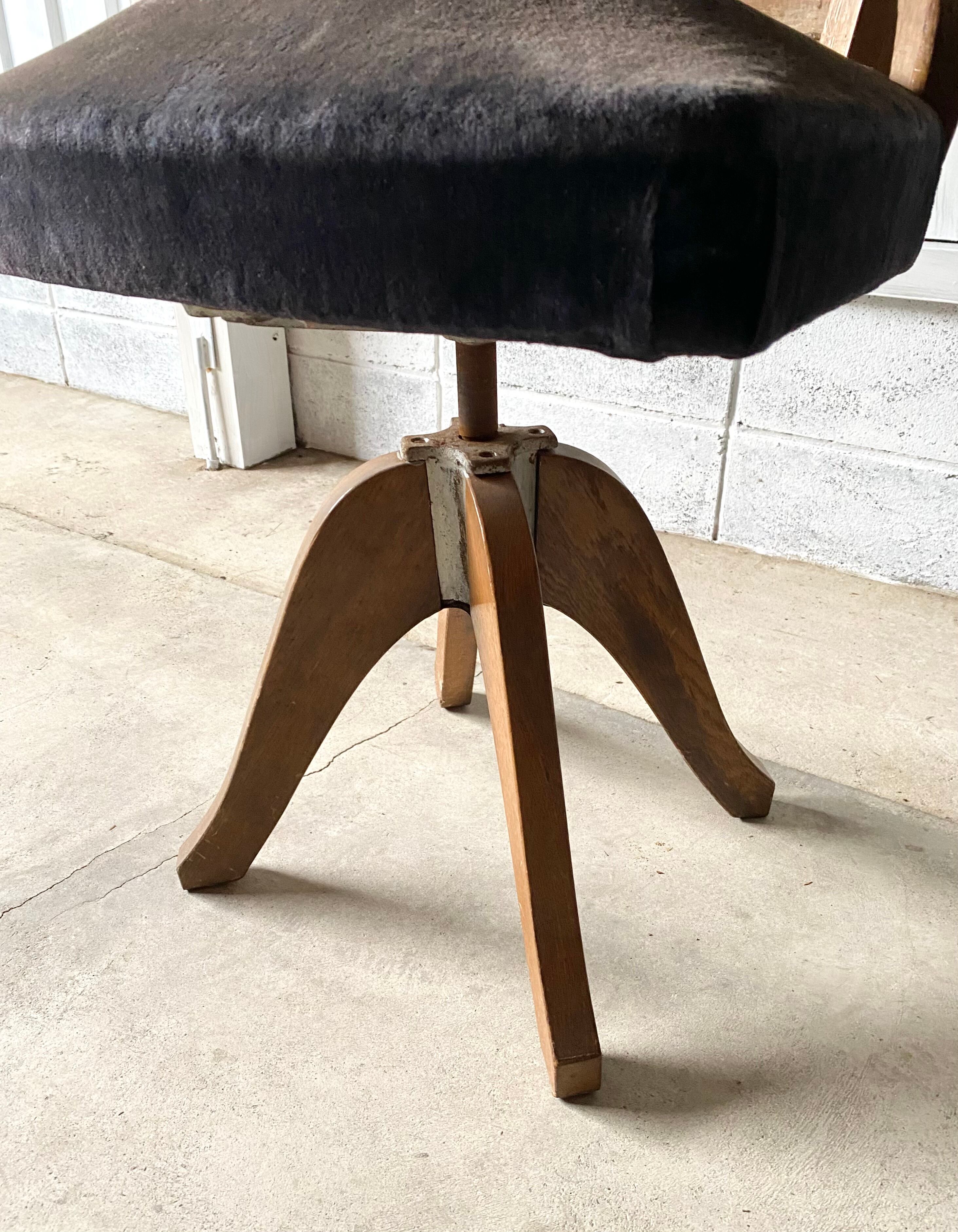 布座面のドクターチェア[古家具] | giraffes craft