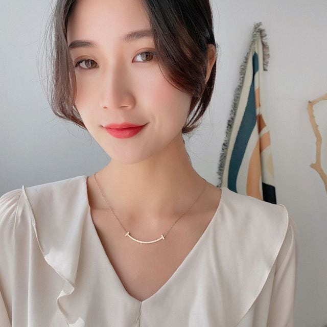 【極美品】 ネックレス スマイル ローズゴールド 名古屋】【TIFFANY】ティファニー Tスマイル ペンダント