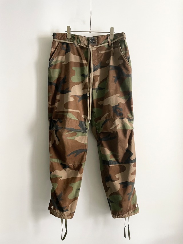 TrAnsference replace tapered twin back pocket woodland camo pants - matured greige garment dyed