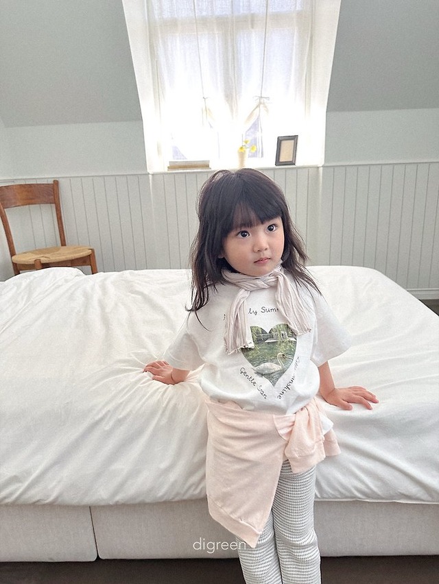 digreen26su_Pure Swan Tee