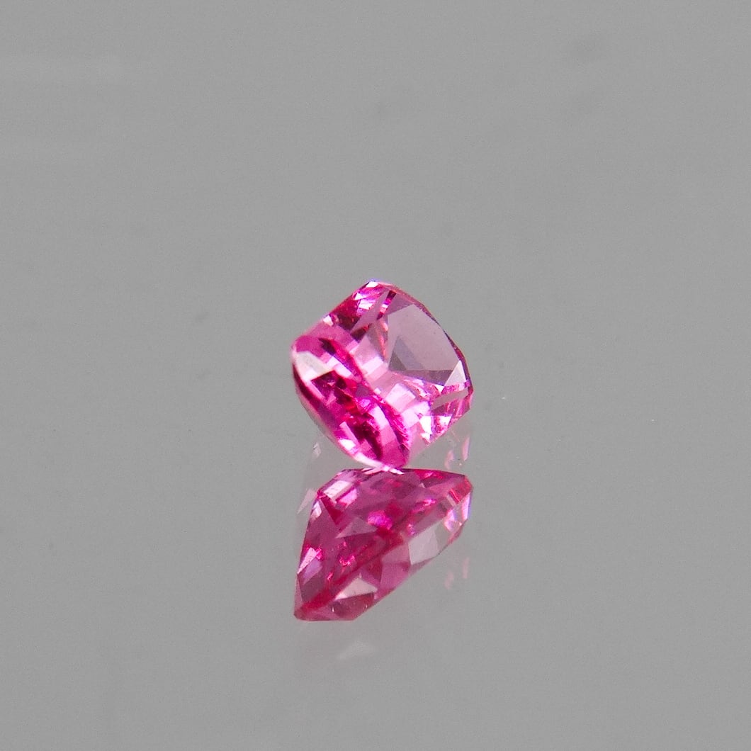 天然ホットピンク ネオンピンク マヘンゲスピネル 0.3ct | MaPRE 天然ホットピンク ネオンピンク マヘンゲスピネル 0.3ct | MaPRE