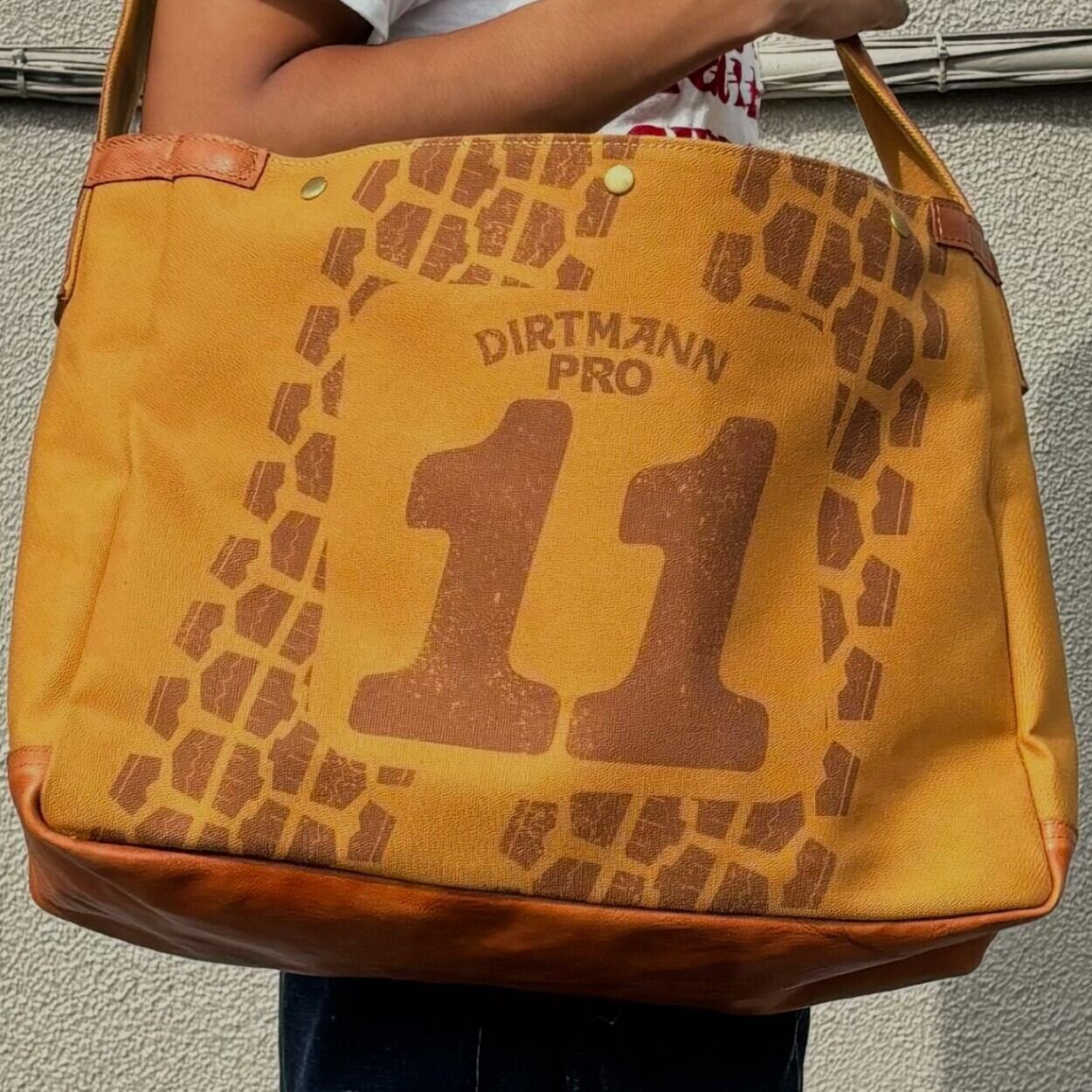 ラスト在庫　STURDY ニュースペーパーバッグ　焦茶ダック ラスト在庫 STURDY ニュースペーパーバッグ 焦茶ダック ラスト