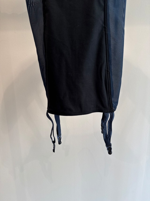 OVERNEATH/Garter Bodysuits070 スムース×ネット　BLACK