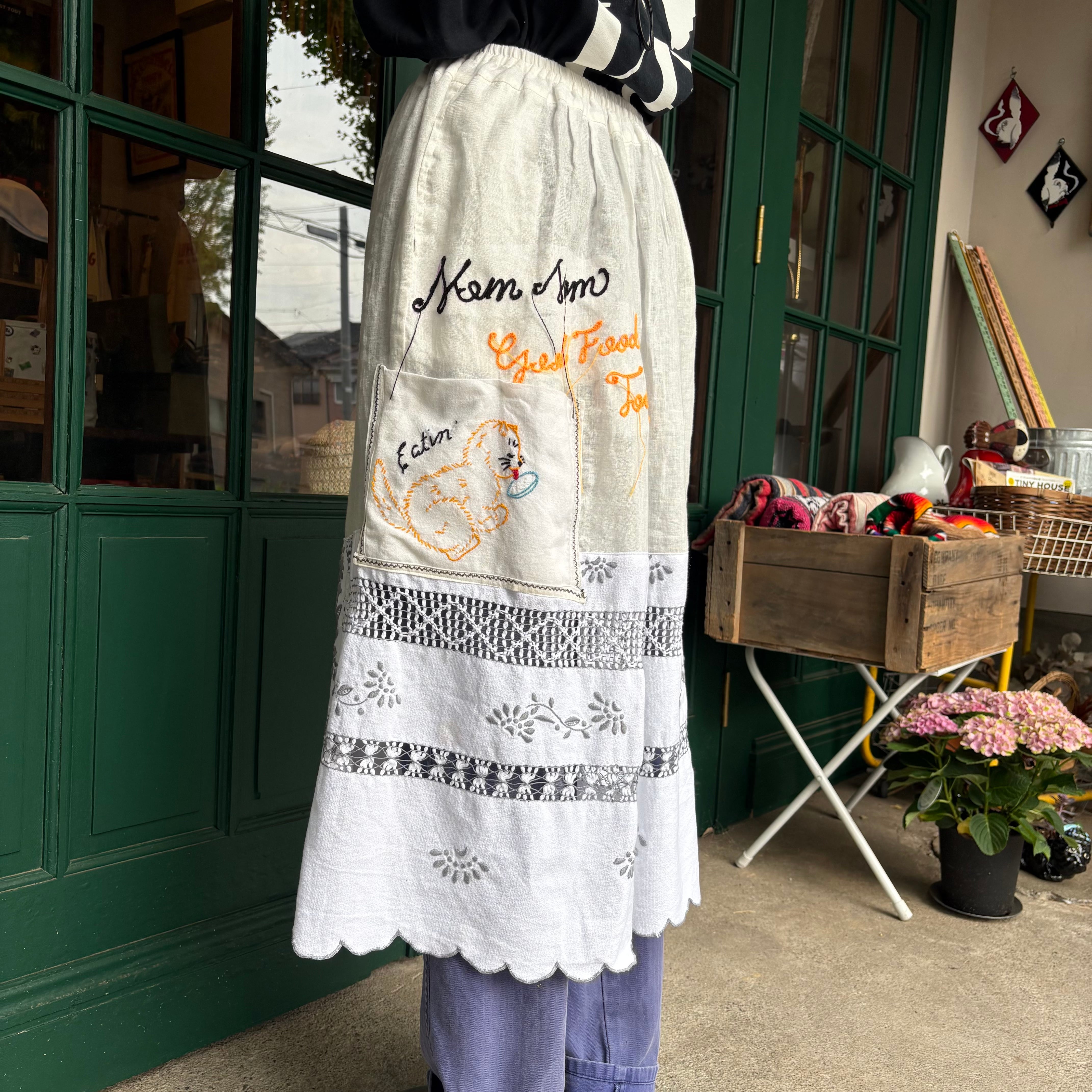 Antique French Lien Nom Nom Skirt
