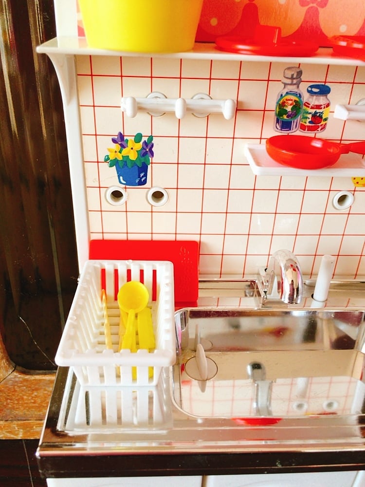 リカちゃん ファミリーキッチン 80年代 | レトロ雑貨 チェリッシュ リカちゃん ファミリーキッチン 80年代 | レトロ雑貨 チェリッシュ