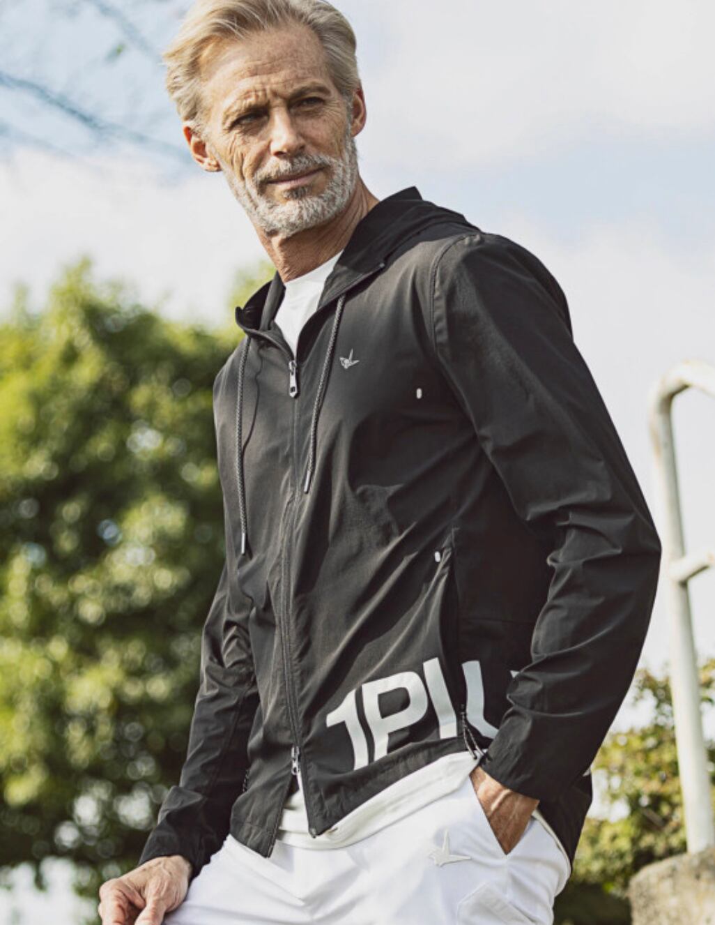 1PIU1UGUALE3 RELAX(ウノピゥウノウグァーレトレ)/スポーツパーカー/uso-22010