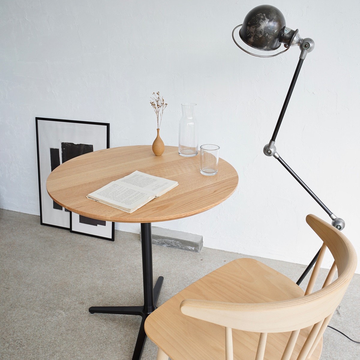 バーテーブルシルバー70センチから100センチに高さ調節可能