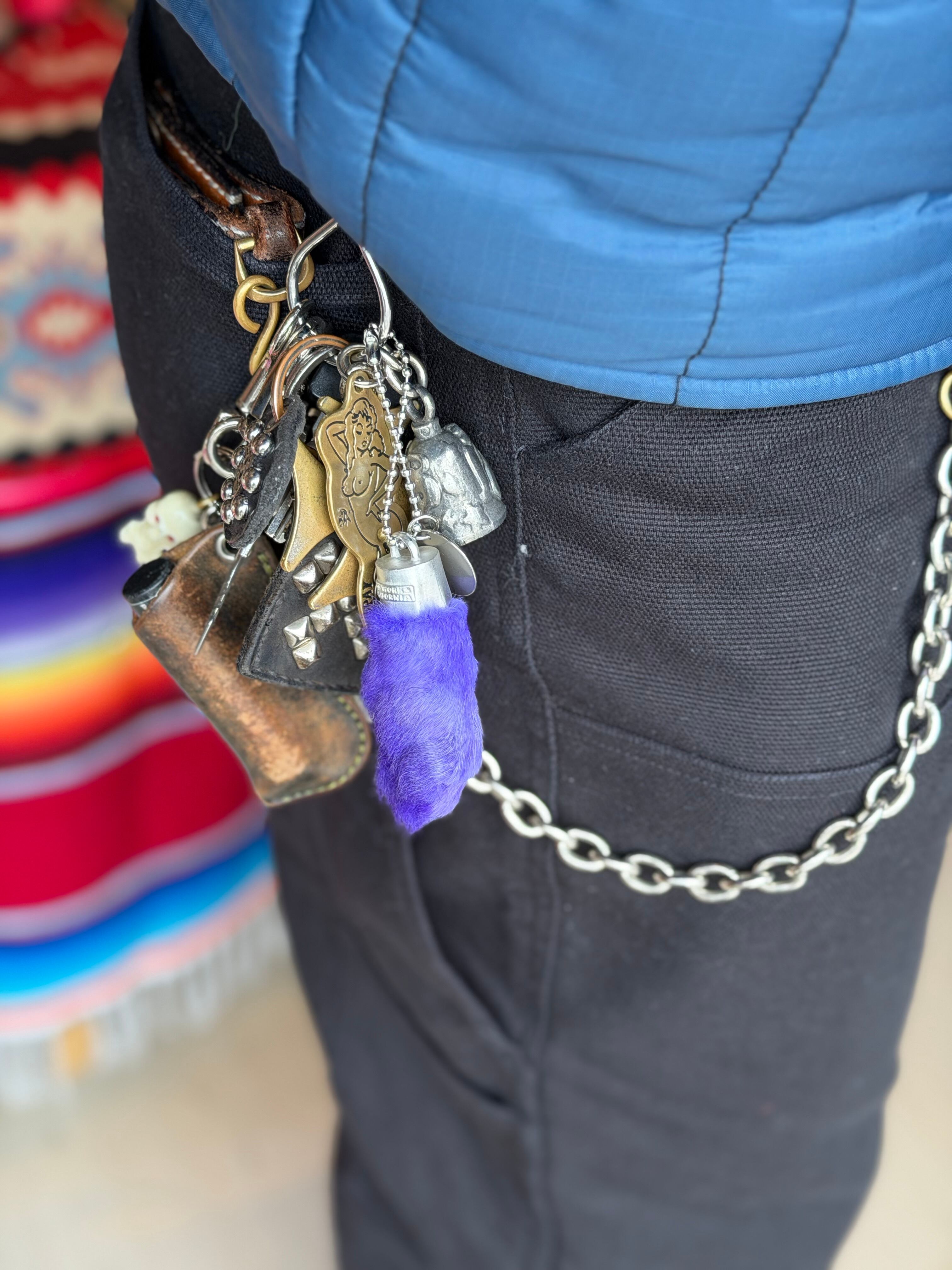 RABBITS FOOT KEY CHAIN 