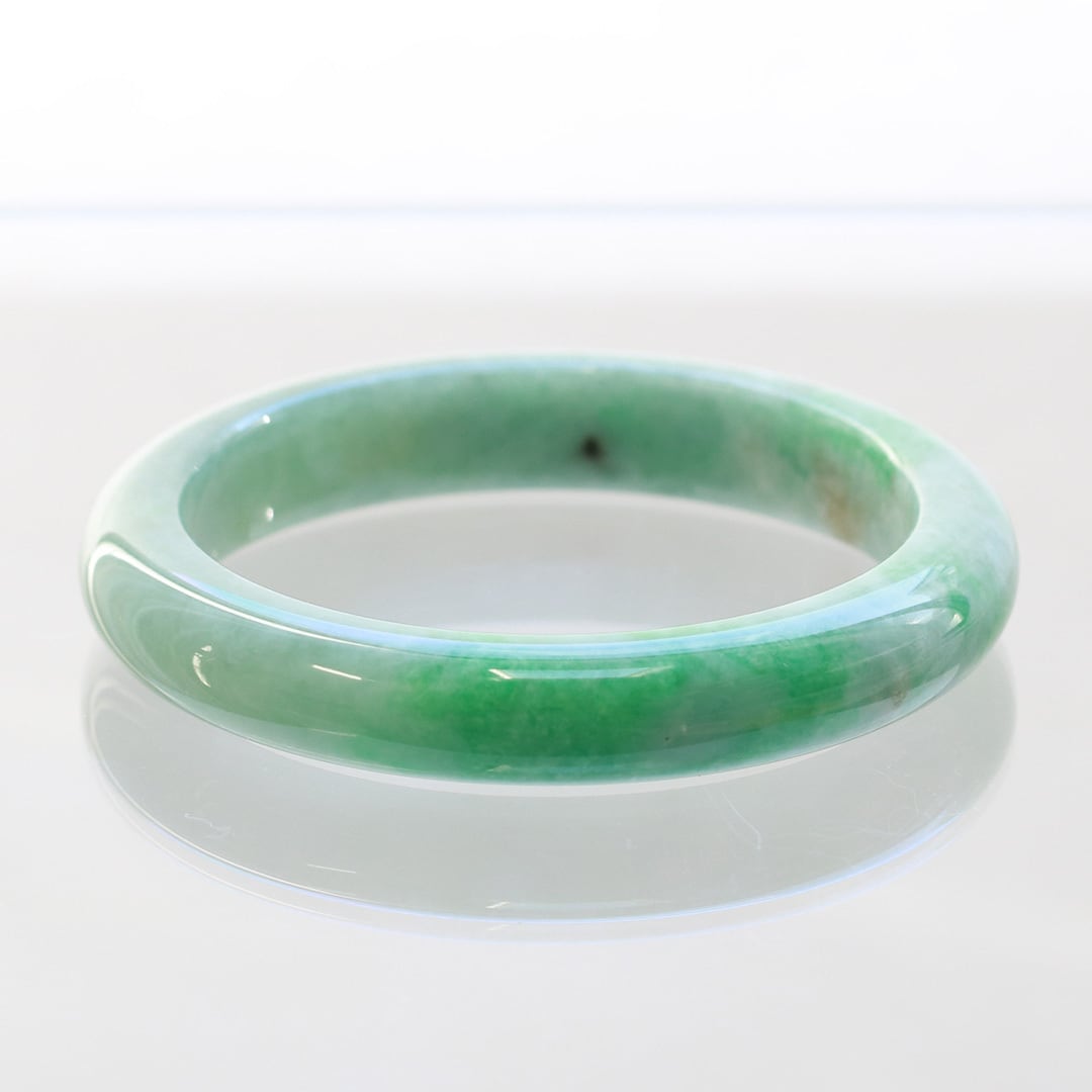 内径 約58.5mm 】重厚感ある翡翠のバングル komaru/ green A貨翡翠