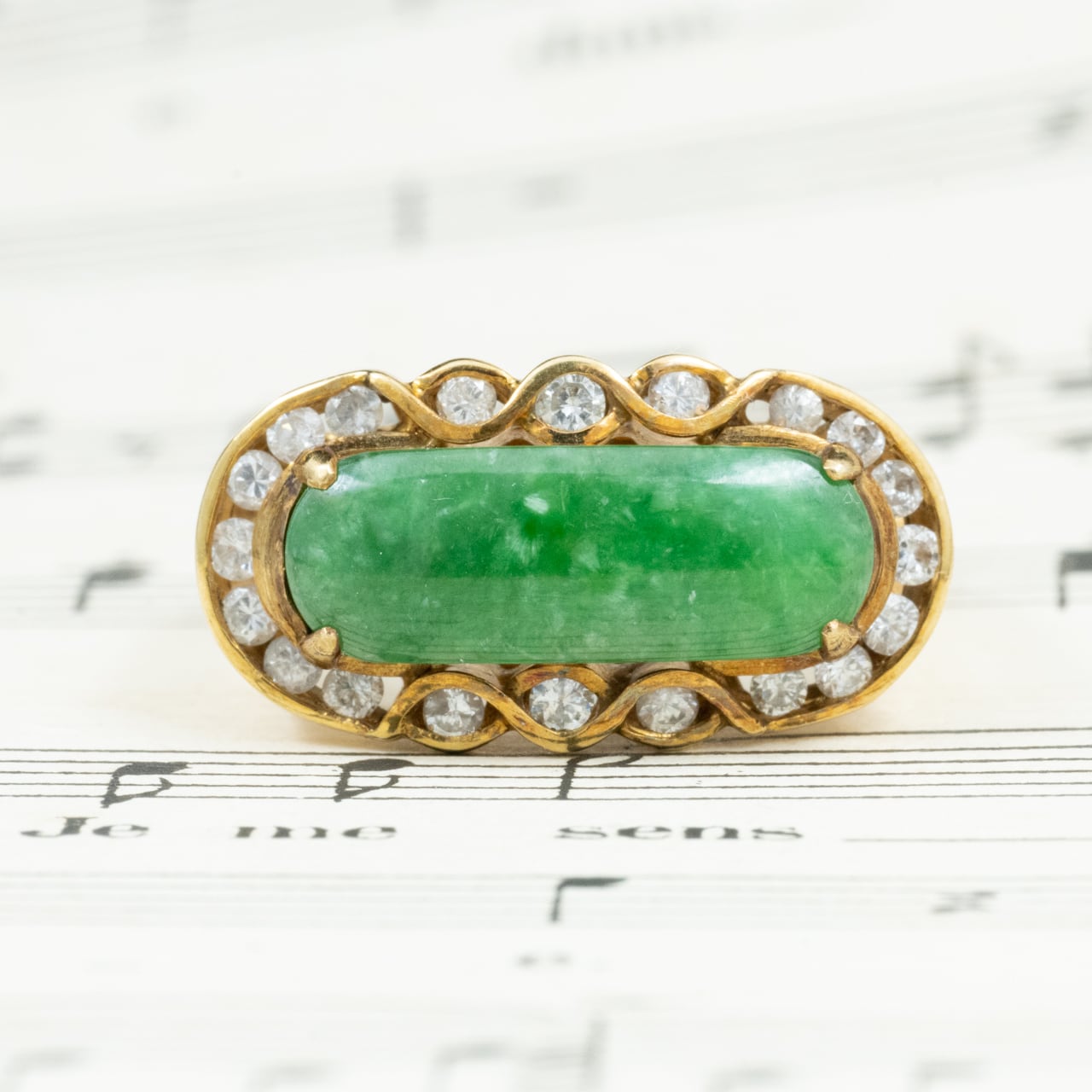 日本の作品】 K18 昭和レトロ 翡翠ジェダイド ダイヤモンドリング