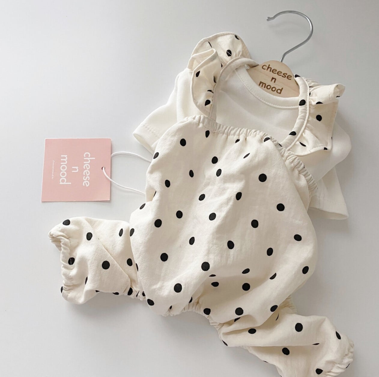 S/即納【cheese n mood】Dot Mood Rompers
