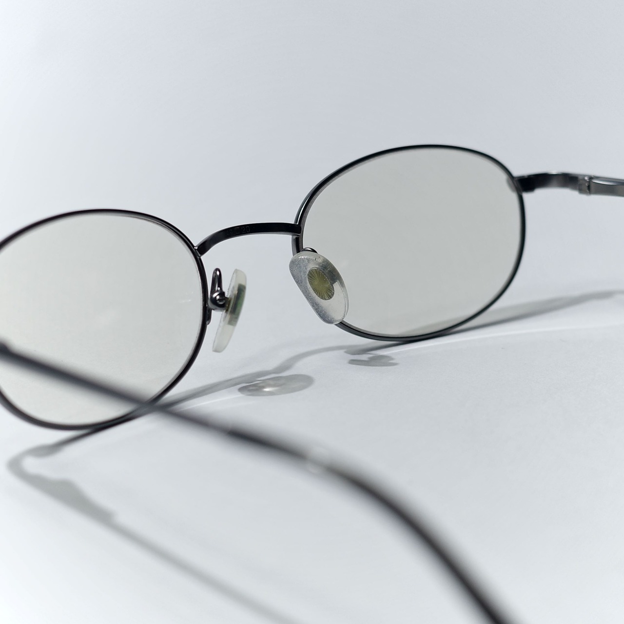 "EMPORIO ARMANI" OVAL  SUNGLASSES