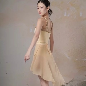 クリームブリュレ　フリルリボン　バレエレオタード