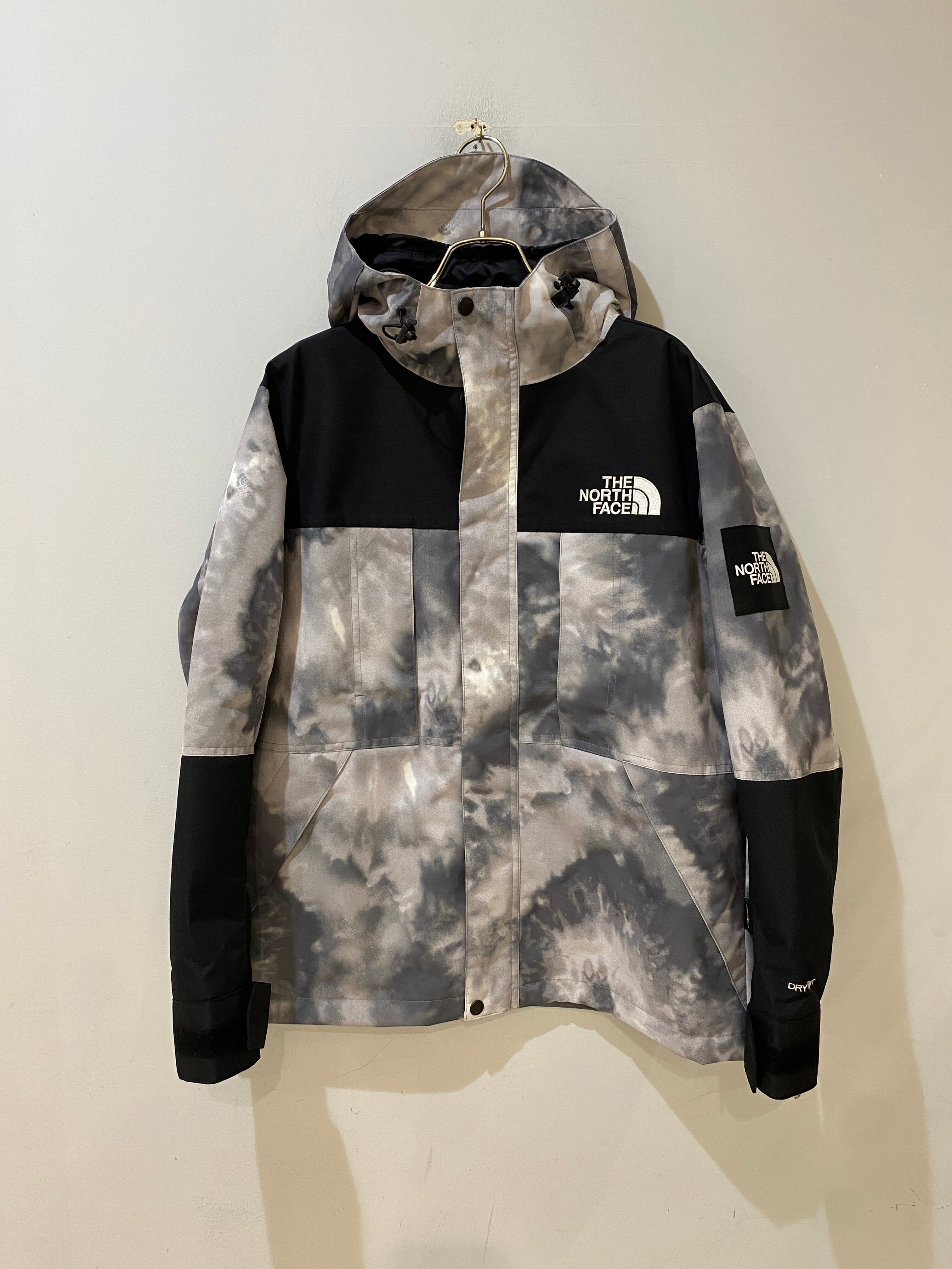 THE NORTH FACE “white label” design mountain jacket
