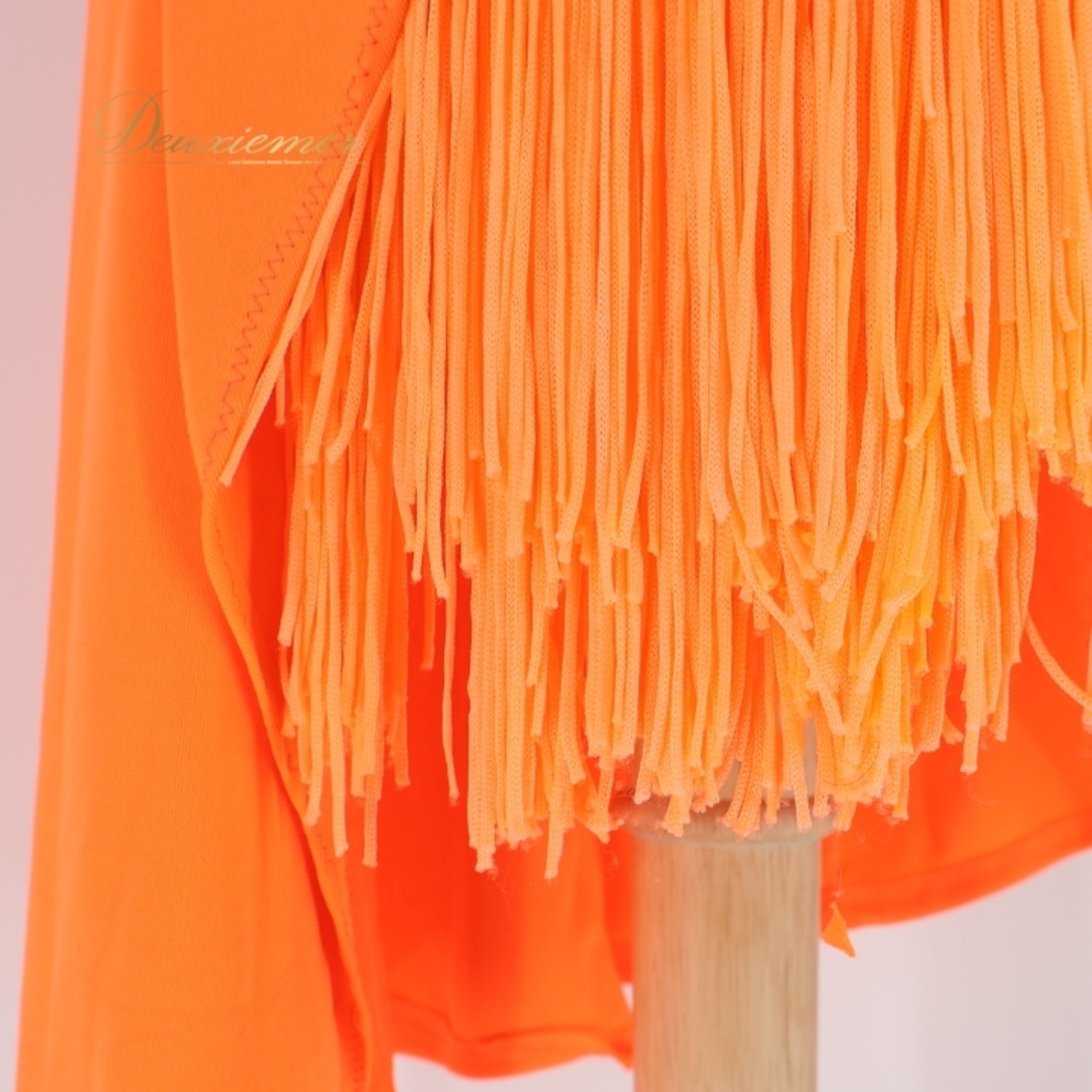 社交ダンス 衣装 ラテン ドレス ワンピース 蛍光 オレンジ フリンジ 鮮やか デモ 競技 ダンス パーティドレス パーティ 発表会 伸縮 ストレッチ オレンジ系 フリンジドレス 衣装パーティ 踊り用衣装 ラテン競技用 デモンストレーション用 ダンス用ドレス コスチューム