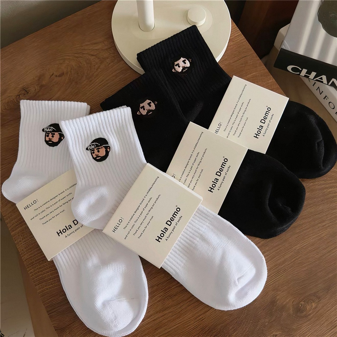 【4足セット】Urban Face Embroidery Socks  アーバン フェイス エンブロイダリー ソックス