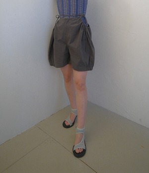 Tuck-detail Drawstring  Half Pants / GRAY