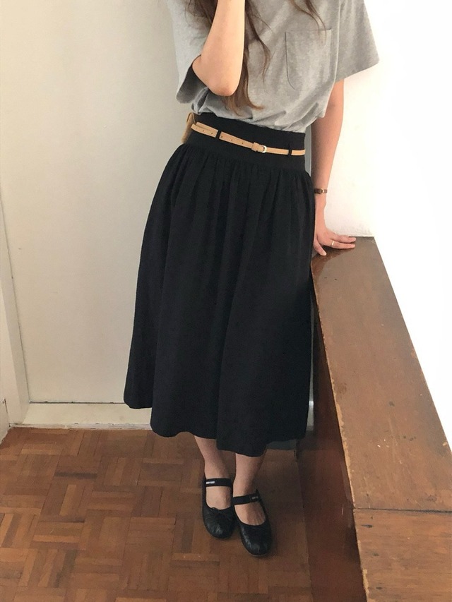(overtake) pika long skirt / 2color