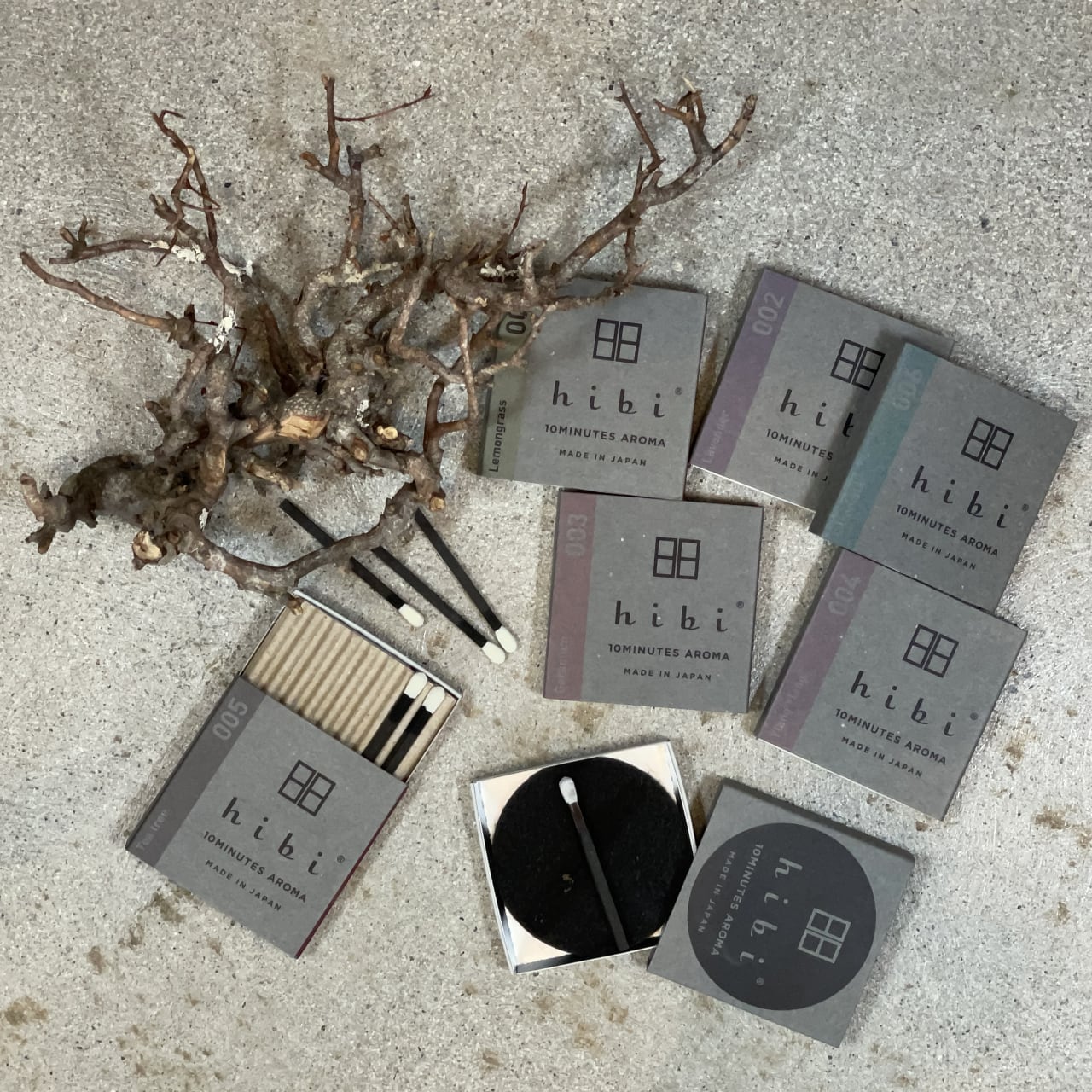 hibi 10MINUTES AROMA 003 ゼラニウム レギュラーボックス 8本入り/専用マット付き | a.278 for SLOW LIVING hibi 10MINUTES AROMA 003 ゼラニウム レギュラーボックス 8本入り/専用マット付き | a.278 for SLOW LIVING