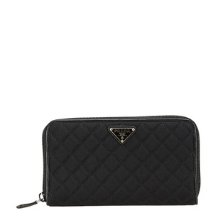 プラダ 三角ロゴプレート 長財布 ブラック ナイロン レザー レディース PRADA 【中古】