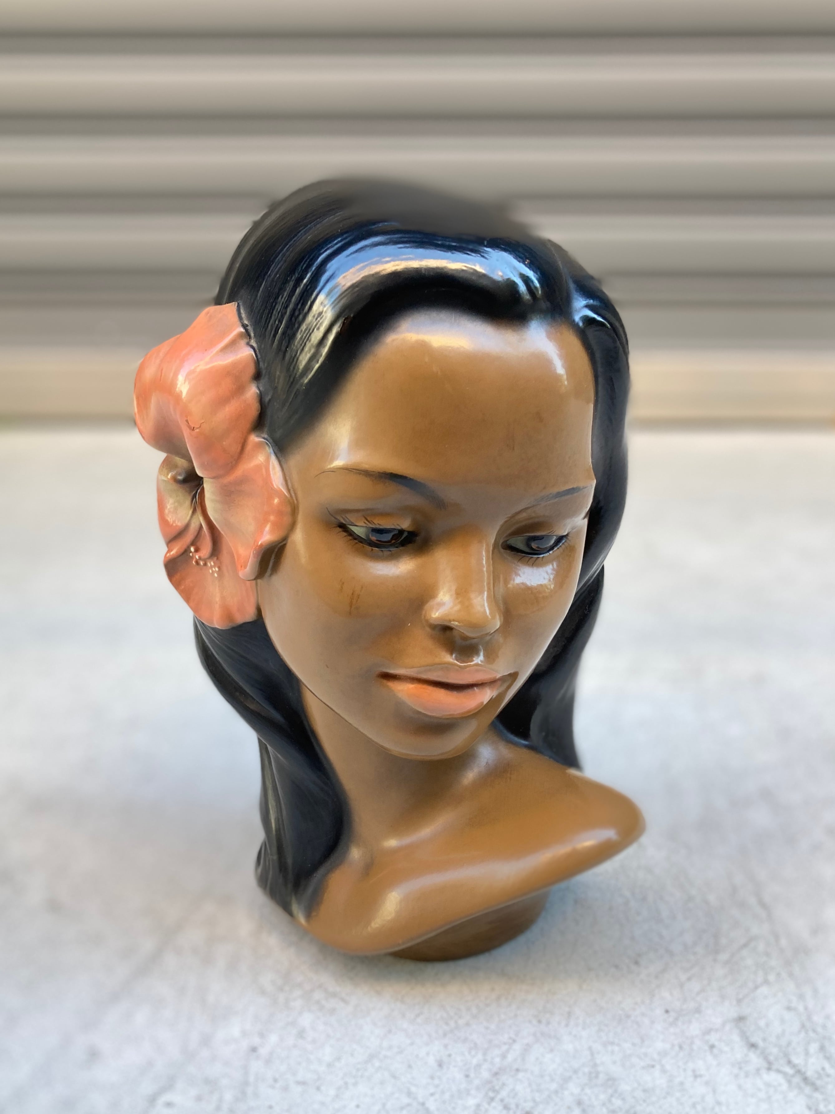 50s VINTAGE MARWAL HULA GIRL BUST UP