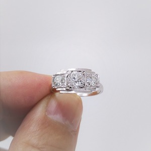 Art-Deco Diamond Ring   アール・デコ　ダイヤモンド　リング